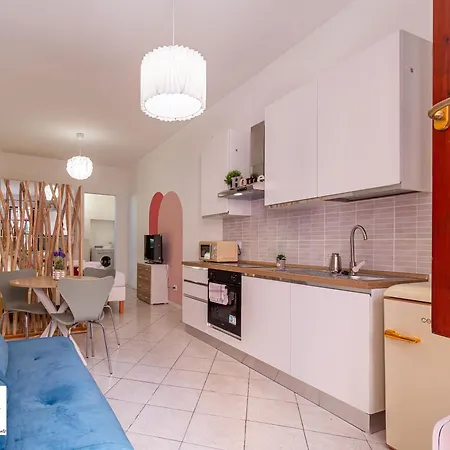 Apartment Familybo Centro Ferrara